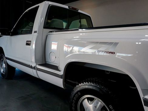 Used 1997 GMC Sierra 1500 4x4 Regular Cab w/ Marketing Option Pkg 3 image 52