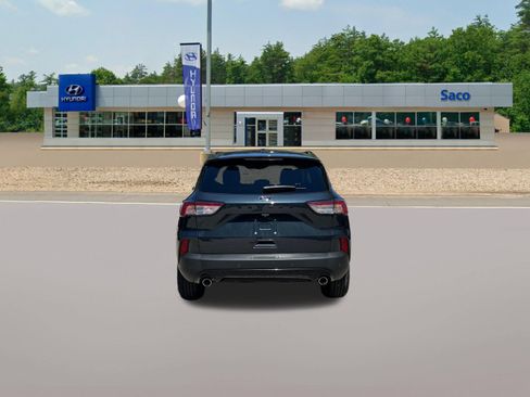 Used 2022 Ford Escape SEL w/ SEL Stealth AWD Package image 7
