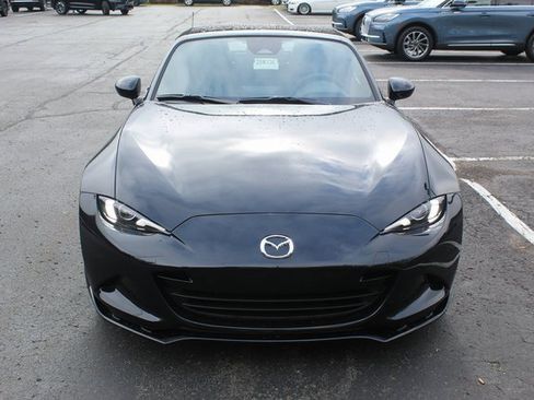New 2025 MAZDA MX-5 Miata Club w/ Weather Package image 8