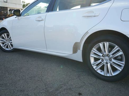 Used 2013 Lexus ES 350 FWD image 6