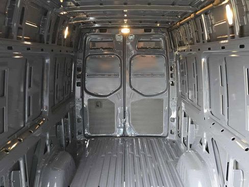 New 2026 Mercedes-Benz Sprinter 2500 image 17