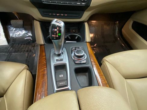 Used 2011 BMW X5 M AWD/4WD image 30