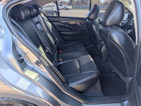 Used 2018 INFINITI Q50 Luxe w/ Sensory Package (Luxe) AWD/4WD image 12