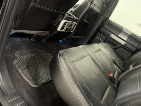 Used 2017 Ford F150 Lariat w/ Equipment Group 502A Luxury image 17