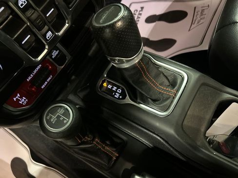 Used 2021 Jeep Gladiator Mojave image 20