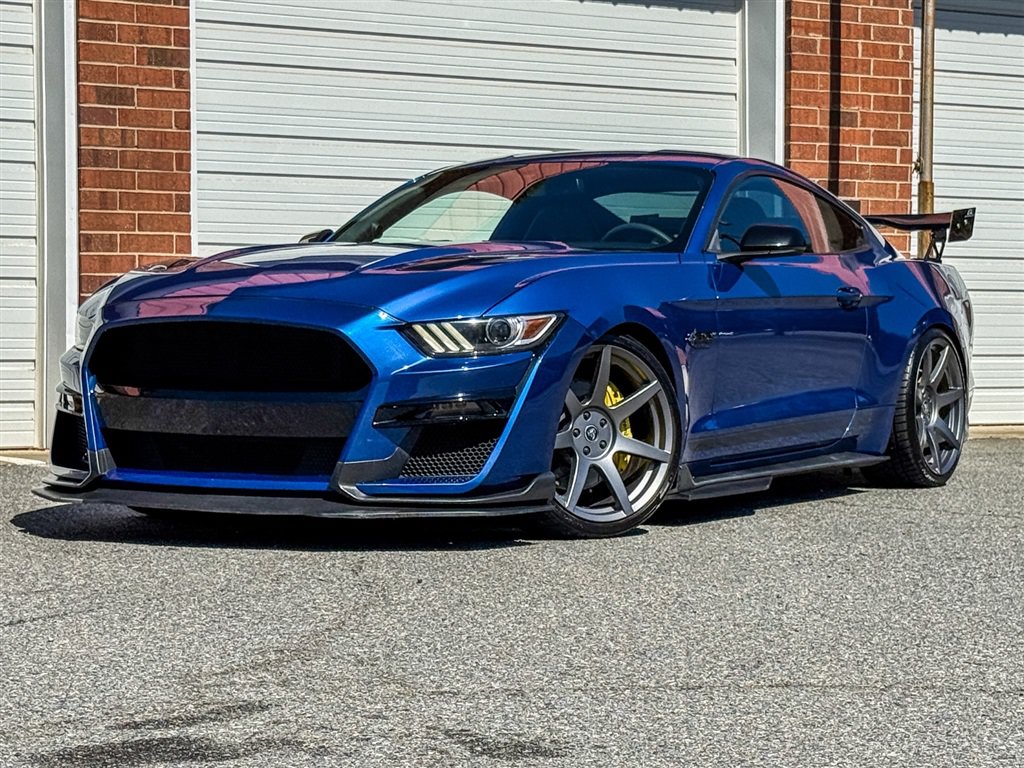 Used 2017 Ford Mustang GT Premium RWD image 8