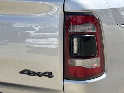 Used 2024 RAM 1500 Limited AWD/4WD image 7