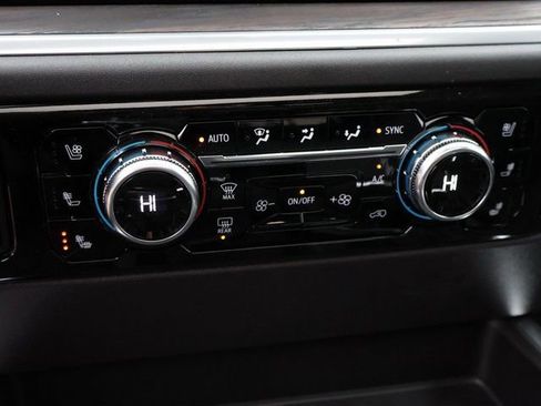 New 2026 GMC Sierra 1500 SLT w/ SLT Premium Plus Package image 33