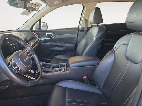 Certified 2024 Kia Sorento S FWD image 21
