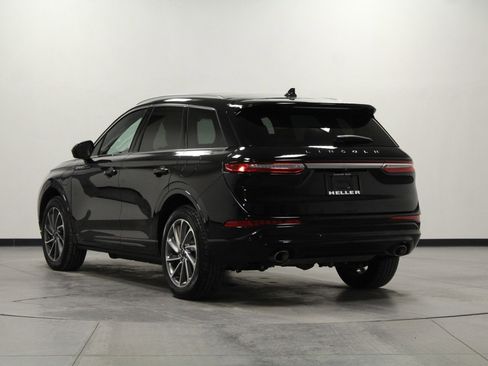 Used 2024 Lincoln Corsair Grand Touring image 6