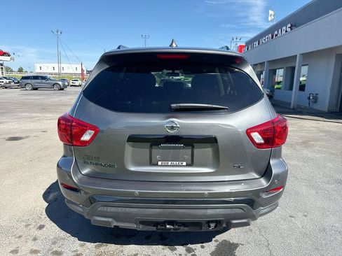 Used 2020 Nissan Pathfinder SL FWD image 11