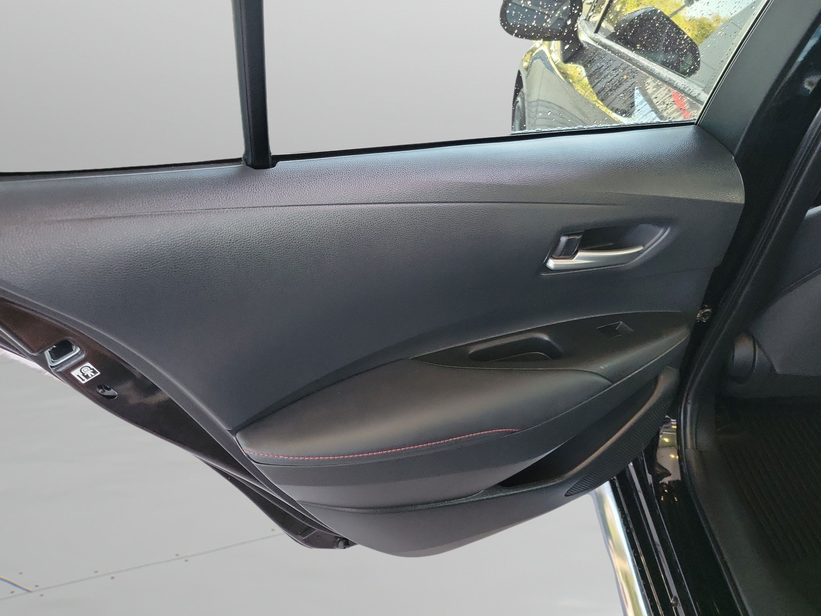 Certified 2024 Toyota Corolla SE FWD image 27