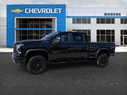 Used 2025 Chevrolet Silverado 2500 ZR2 w/ Technology Package