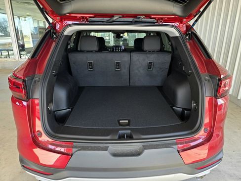 New 2025 Chevrolet Blazer LT image 19