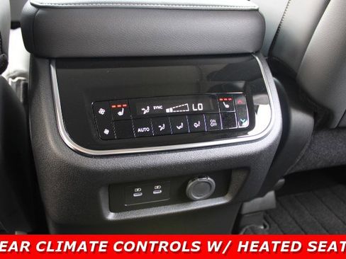 Used 2025 INFINITI QX80 Pure w/ Cargo Package image 30