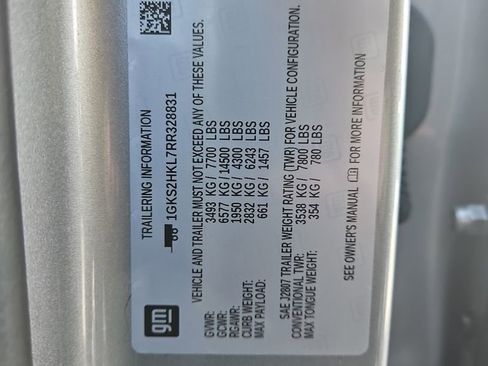 Used 2024 GMC Yukon XL AT4 w/ AT4 Premium Plus Package AWD/4WD image 31