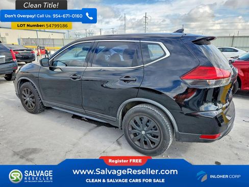 Used 2017 Nissan Rogue S FWD image 3