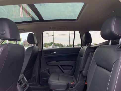 Used 2021 Volkswagen Atlas SEL AWD/4WD image 31