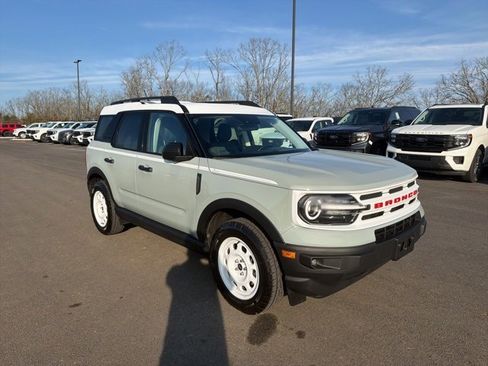 Used 2024 Ford Bronco Sport Heritage w/ Heritage Convenience Package image 4