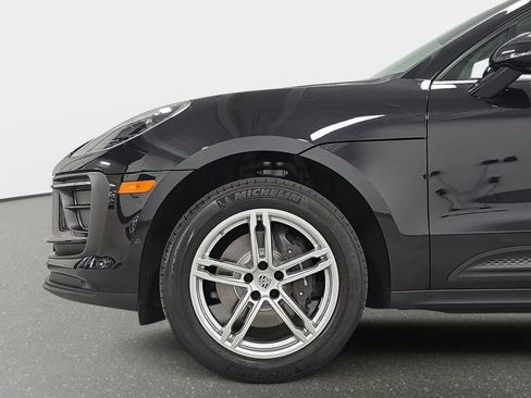 Certified 2023 Porsche Macan AWD/4WD image 10