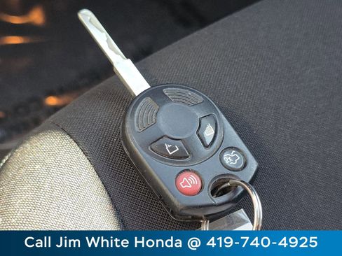 Used 2018 Ford Focus SE image 32