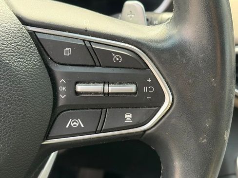 Used 2023 Hyundai Santa Fe SEL w/ Premium Package image 18