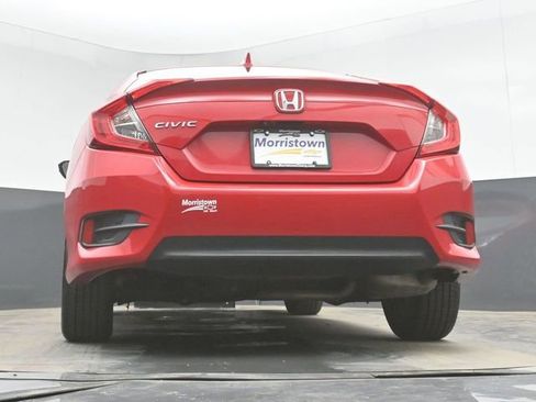 Used 2018 Honda Civic EX image 43
