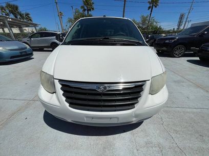 Used 2005 Chrysler Town & Country LX w/ Popular Equipment Group II