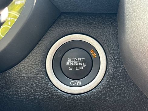Certified 2025 RAM 2500 Big Horn AWD/4WD image 37