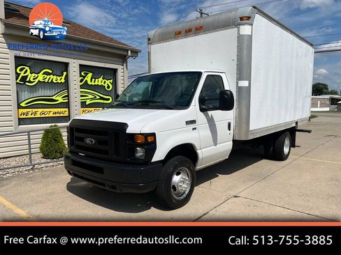 Used 2010 Ford E-350 and Econoline 350 Super Duty RWD image 1