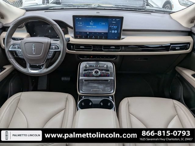 Certified 2022 Lincoln Nautilus FWD w/ Premium Package image 15
