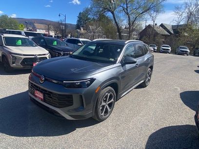 New 2026 Volkswagen Tiguan SE