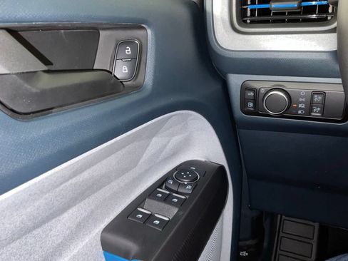 New 2026 Ford Maverick XLT w/ XLT Luxury Package FWD image 20