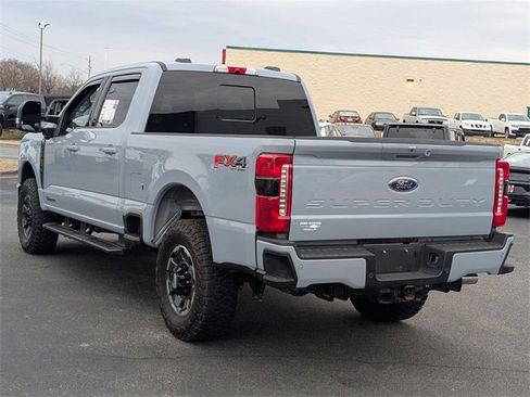 Used 2024 Ford F250 Lariat w/ Sport Appearance Package image 5
