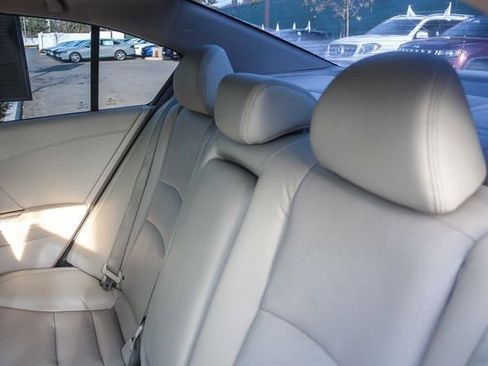 Used 2013 Honda Accord EX-L image 23