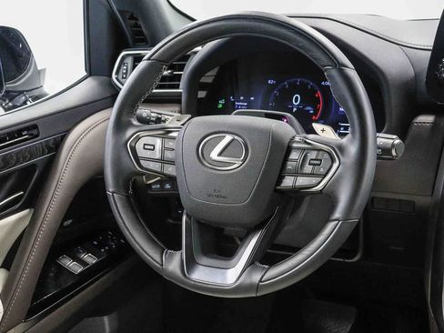 Certified 2025 Lexus LX 700h Luxury AWD/4WD image 17