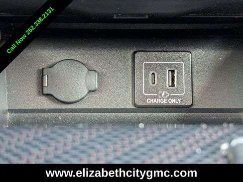 Used 2019 Nissan Pathfinder SL image 34