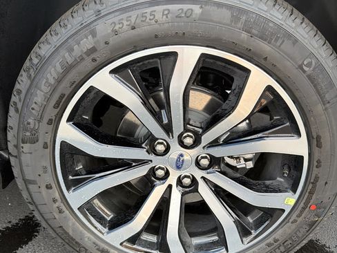 New 2026 Ford Explorer ST-Line AWD/4WD image 29