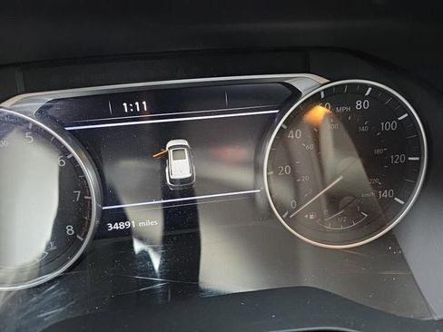 Used 2023 Nissan Pathfinder SL w/ SL Premium Package image 12