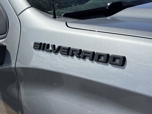 Used 2023 Chevrolet Silverado 1500 Custom AWD/4WD image 4