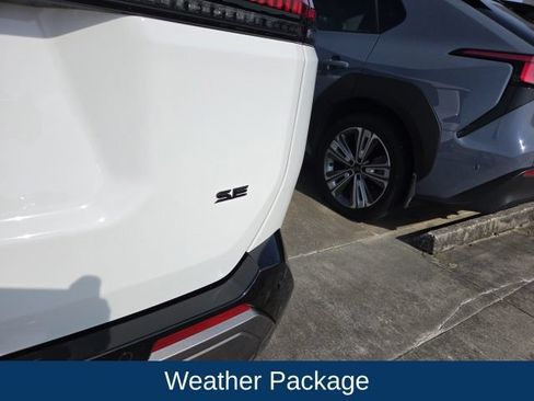 Used 2026 Toyota RAV4 SE w/ Convenience Package FWD image 9