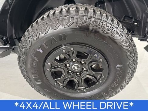 Used 2023 Ford Bronco Wildtrak AWD/4WD image 8
