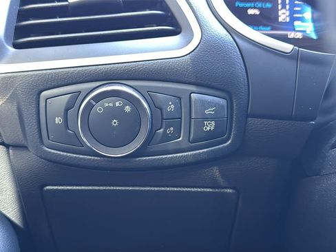 Certified 2019 Ford Edge SEL w/ Equipment Group 201A FWD image 17