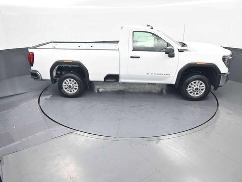 New 2026 GMC Sierra 2500 Pro w/ Convenience Package image 17