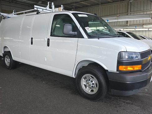 Used 2025 Chevrolet Express 2500 Extended w/ Communications Package image 1