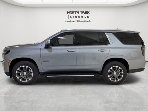 Used 2026 Chevrolet Tahoe LT w/ Comfort Package RWD image 2