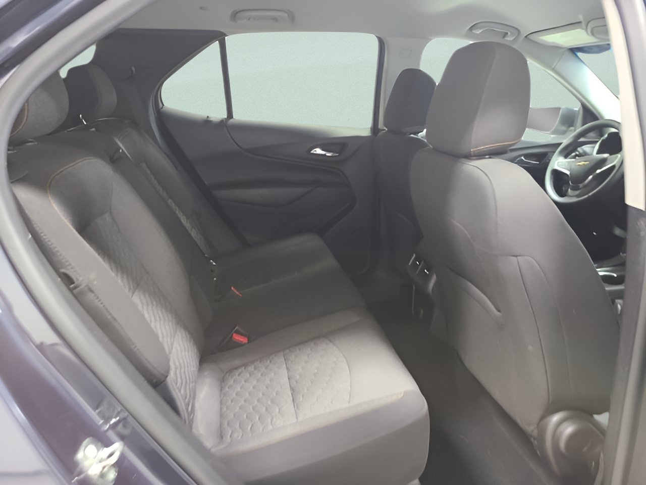 Used 2018 Chevrolet Equinox LT FWD image 13