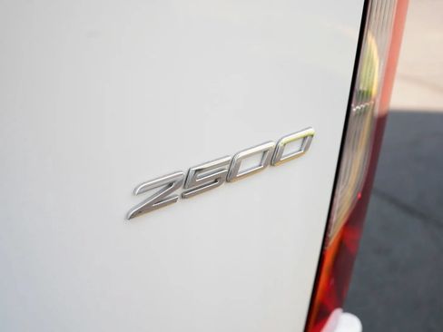 Used 2022 Mercedes-Benz Sprinter 2500 image 11