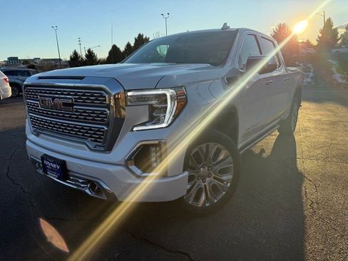 Used 2021 GMC Sierra 1500 Denali w/ Denali Premium Package image 3