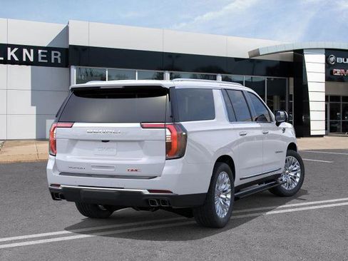 New 2026 GMC Yukon XL Denali image 4